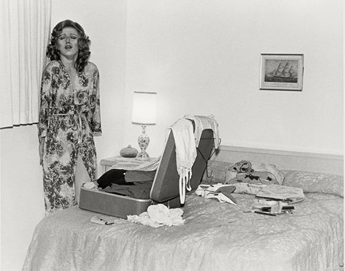 Cindy Sherman: The Complete Untitled Film Stills – Dale Zine Shop