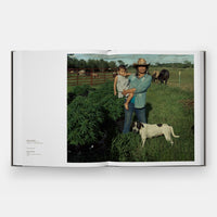 Women (Pre-order) Annie Leibovitz