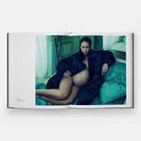 Women (Pre-order) Annie Leibovitz